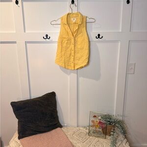 Maeve by Anthropologie Light Yellow Textured Top